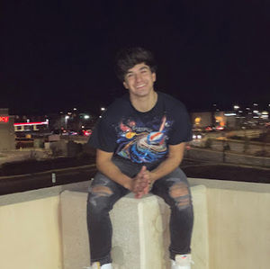 Meet your Posher, Anthony